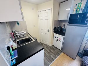 Photo 14- click for photo gallery